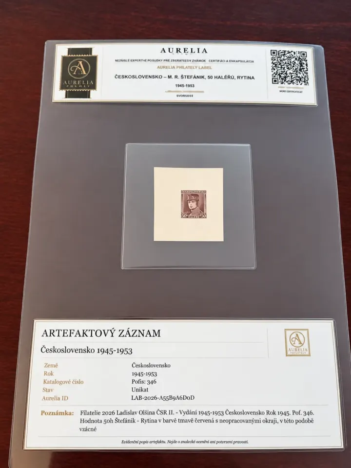 Zapouzdřený artefakt s bezpečnostním štítkem Aurelia a artefaktovým záznamem: Československo · M. R. Štefánik, rytina
